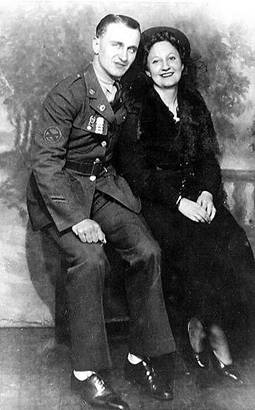 Robert and Dorothy McDonald on their wedding day